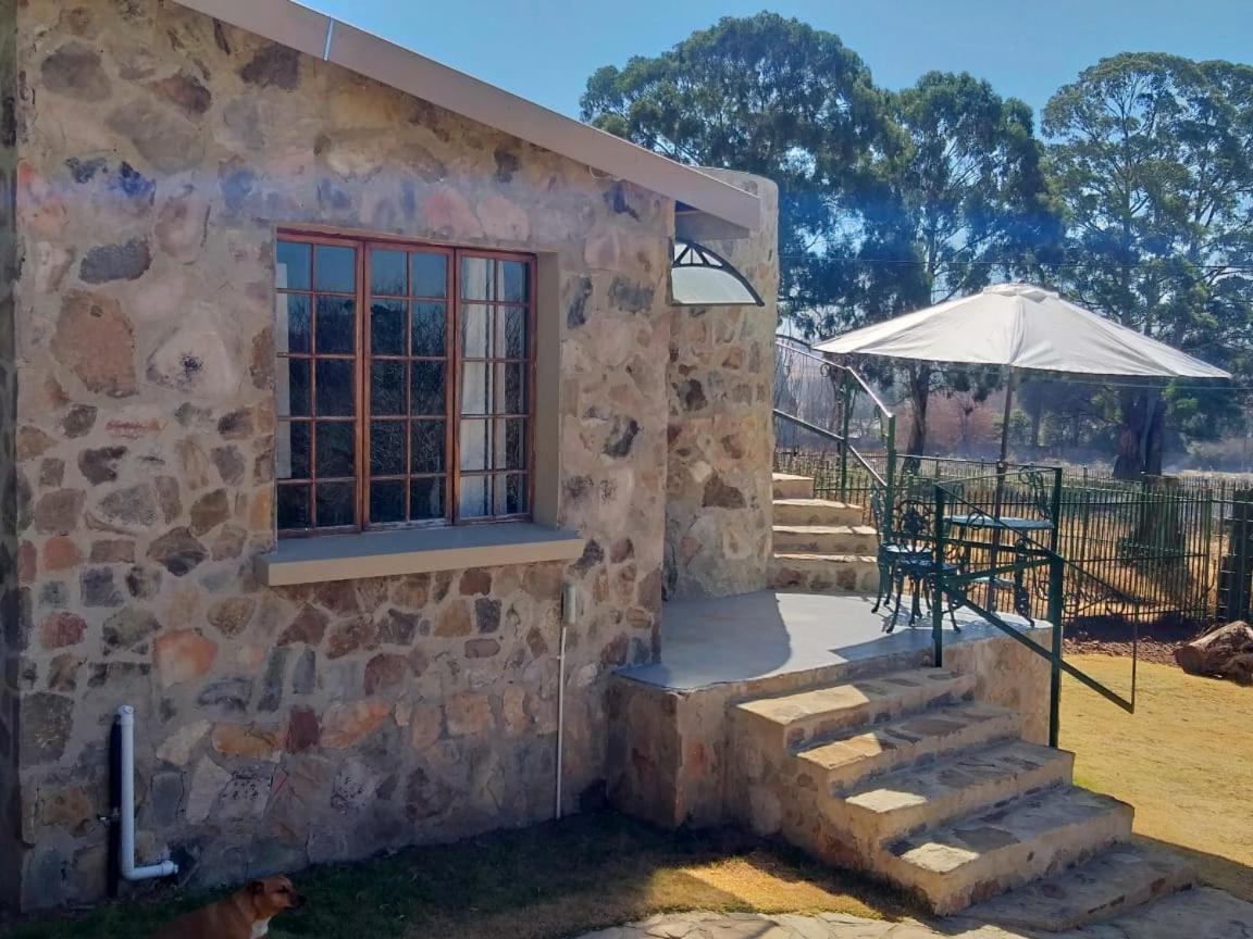 Kliphuisjes Dullstroom Bagian luar foto