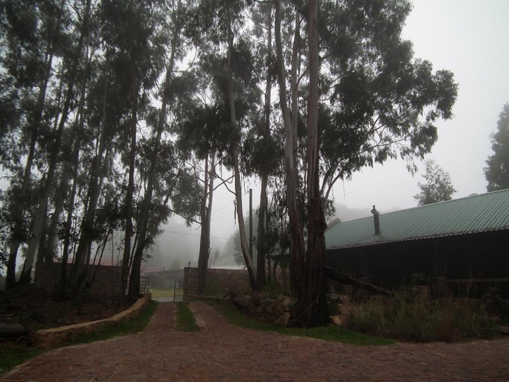 Kliphuisjes Dullstroom Bagian luar foto