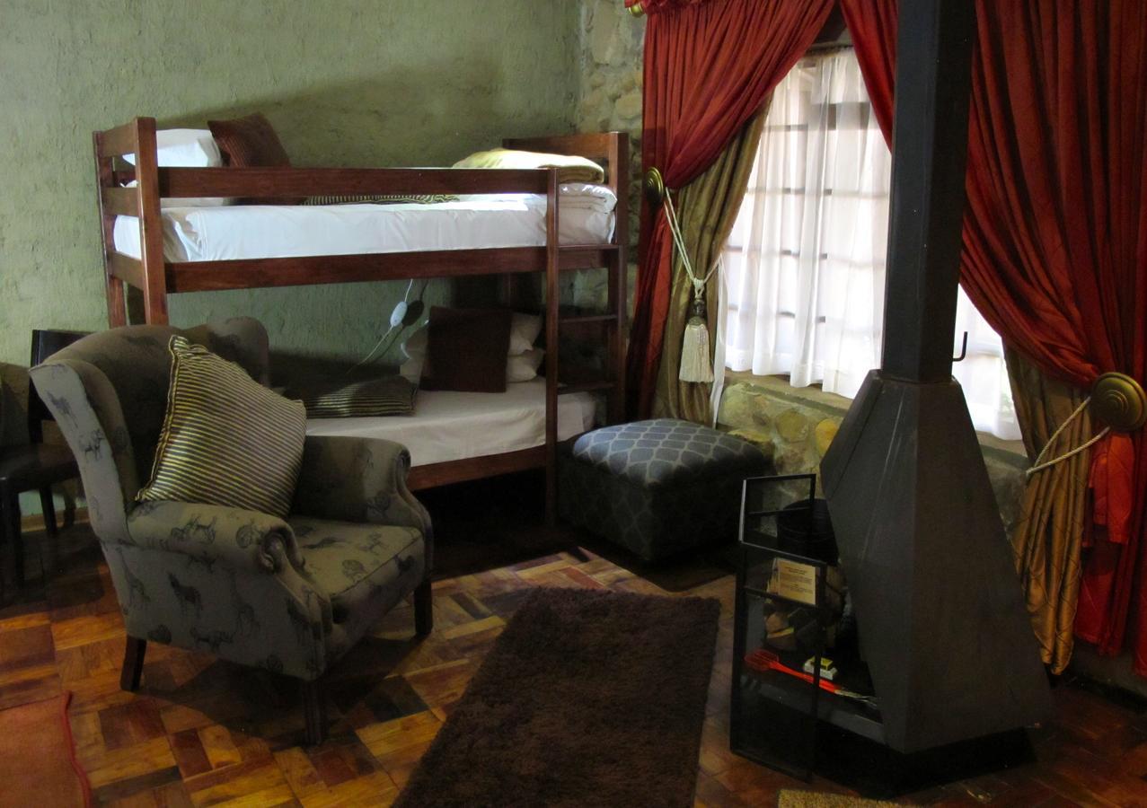 Kliphuisjes Dullstroom Bagian luar foto