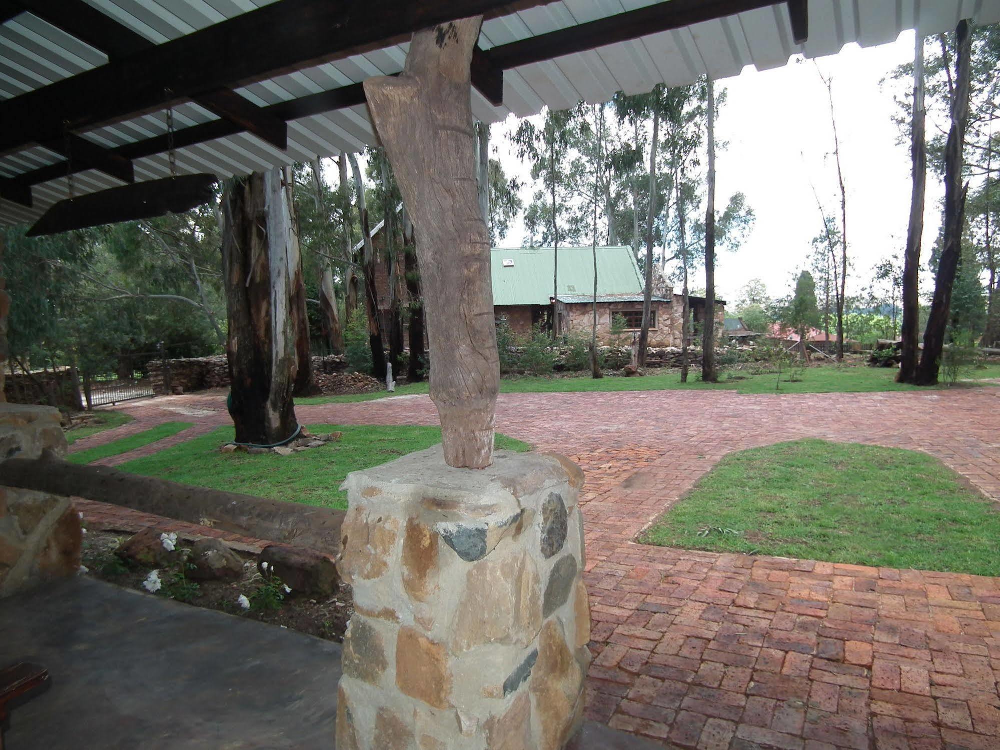 Kliphuisjes Dullstroom Bagian luar foto